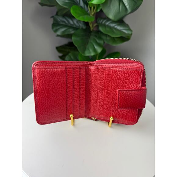 💎✨Authentic Gucci Bi-Fold Wallet Red - Picture 3 of 5